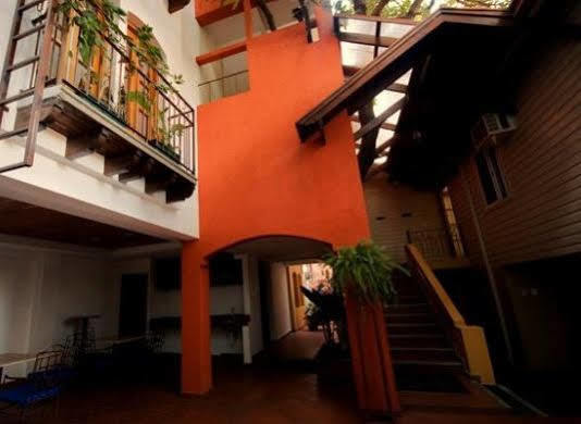Hotel Casa Del Arbol San Pedro Sula Exterior foto